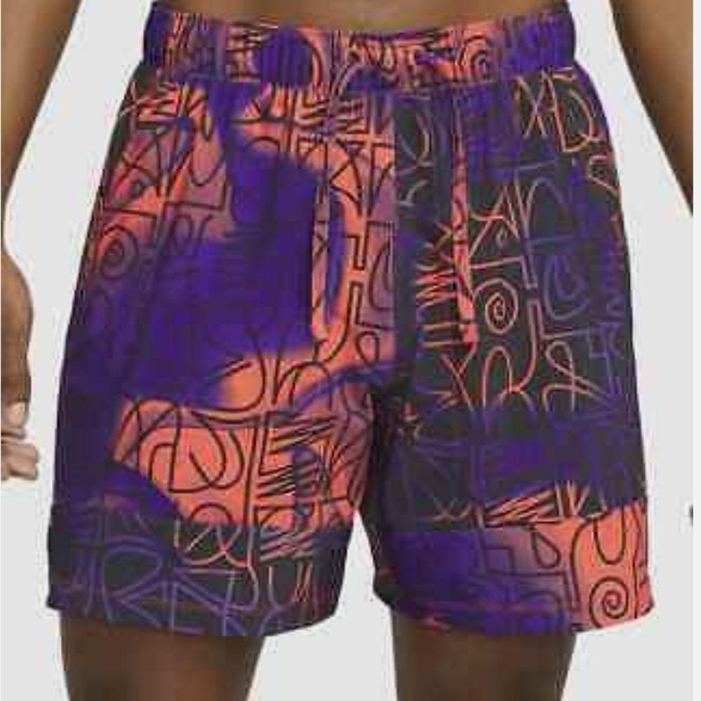 NWT size S Nike dri-fit Yoga shorts